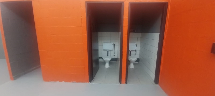 To Let commercial Property for Rent in Kensington Western Cape
